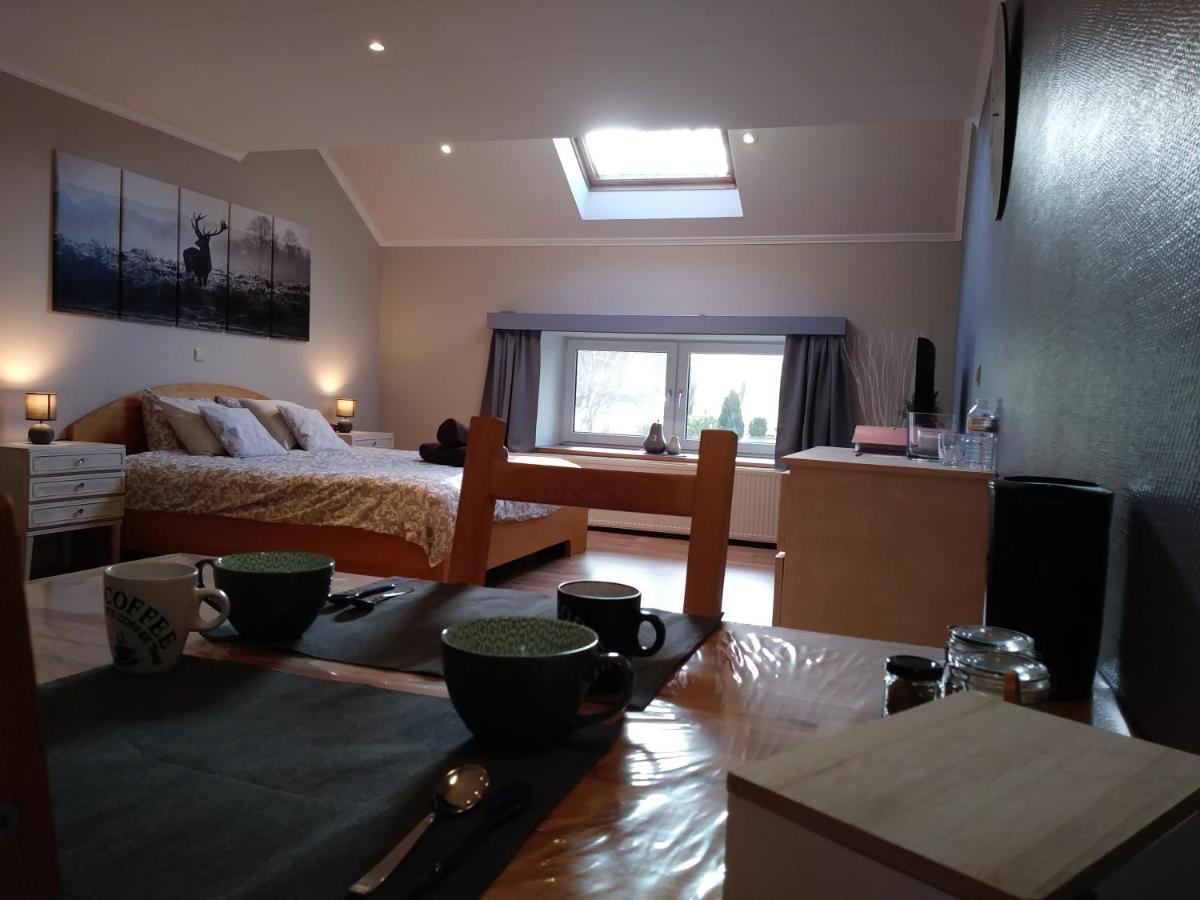 Petites-Tailles - chambre d'hôtes Vielsalm Extérieur photo